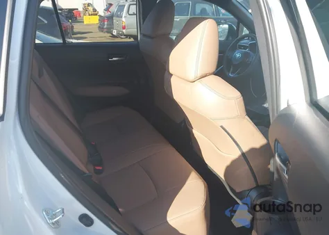 2026 Toyota Corolla Cross Xle from USA, damaged, VIN 7MUDAABG1TV150348